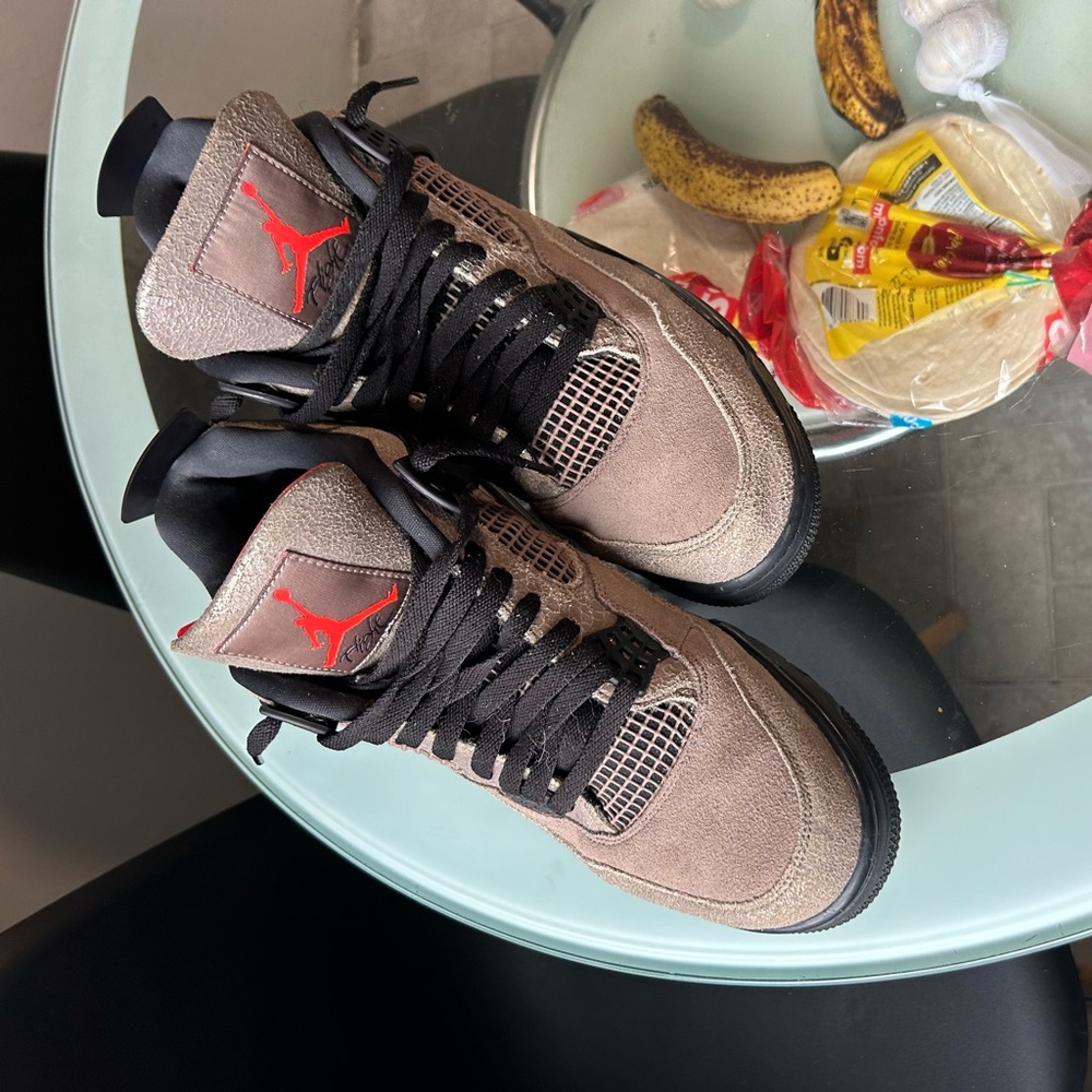 Air Jordan Retro 4 Haze Taupe💎
